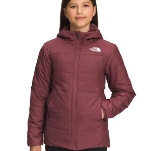 Girls Large Northface Mossbud coat